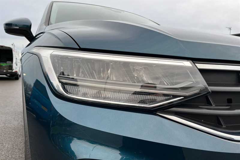 Used Volkswagen Tiguan 2020 for sale - 76955927: Photo 28