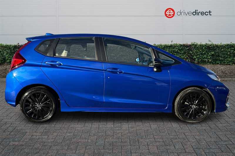 Used Honda Jazz 2018 for sale - 76517476: Photo 2