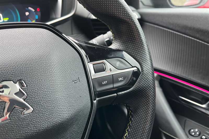 Used Peugeot 2008 2021 for sale - 77788787: Photo 22