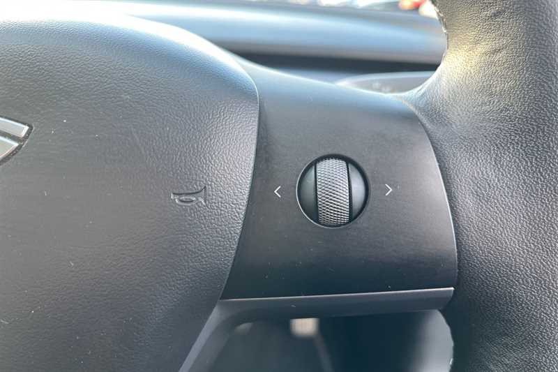 Used Tesla Model 3 2022 for sale - 76530605: Photo 22