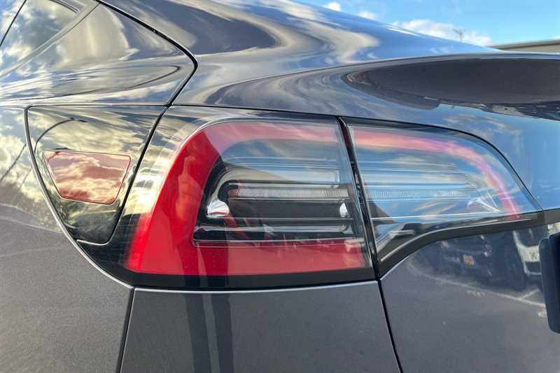 Used Tesla Model 3 2022 for sale - 76530605: Photo 32