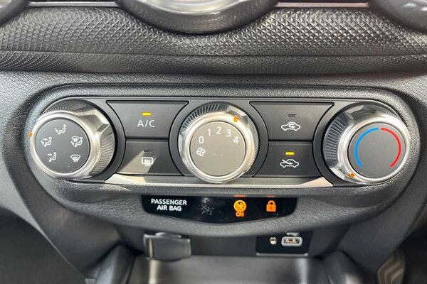 Used Nissan Juke 2023 for sale - 75510231: Photo 15