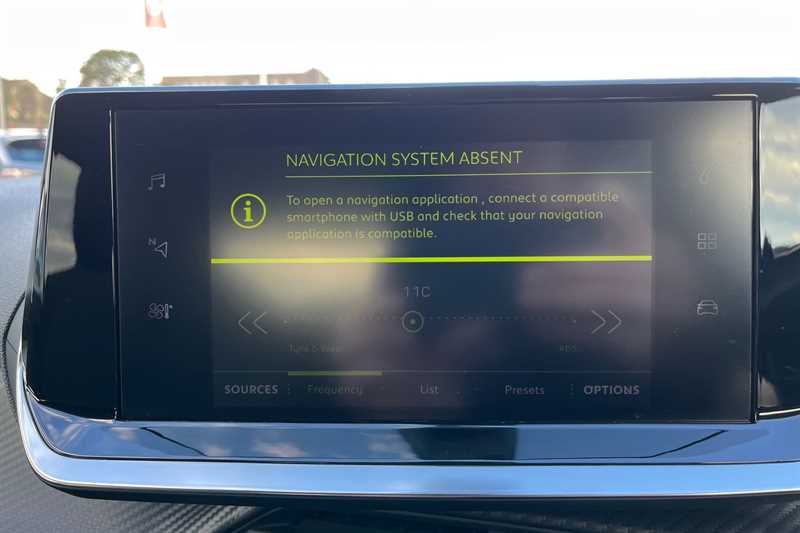 Used Peugeot 2008 2021 for sale - 76448185: Photo 18