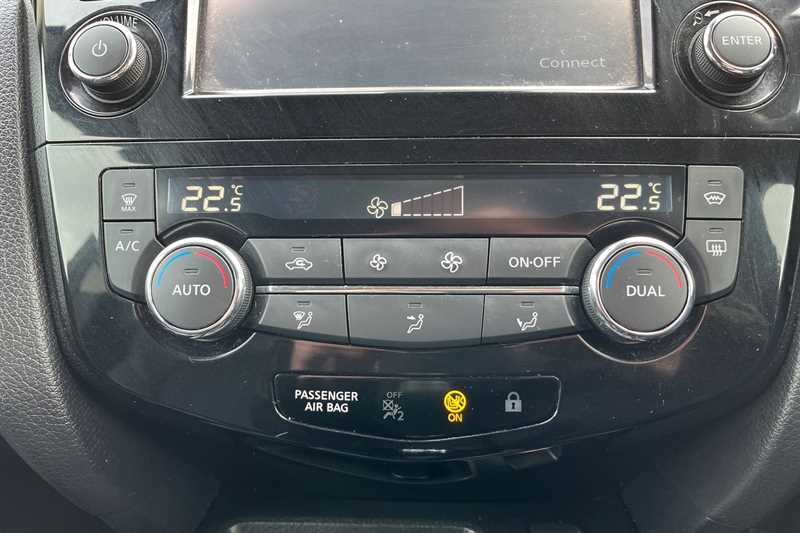 Used Nissan Qashqai 2018 for sale - 77567229: Photo 15