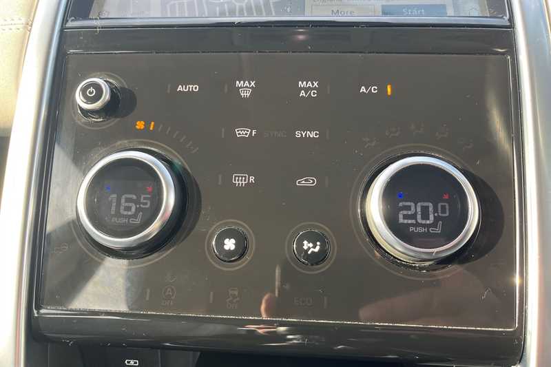 Used Land Rover Discovery Sport 2021 for sale - 76443517: Photo 15