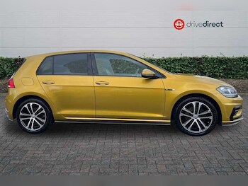 Used Volkswagen Golf 2018 for sale - 77843286: Photo