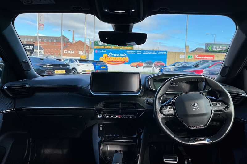 Used Peugeot 2008 2021 for sale - 76516639: Photo 13