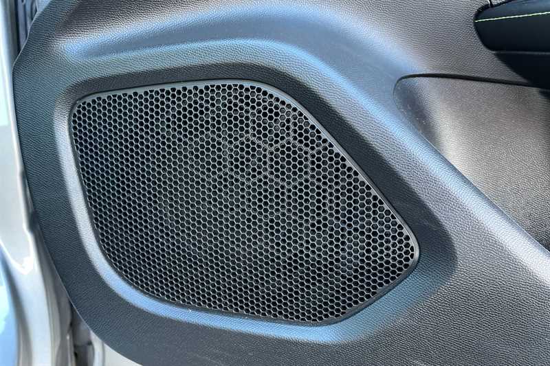 Used Peugeot 2008 2021 for sale - 76516639: Photo 27