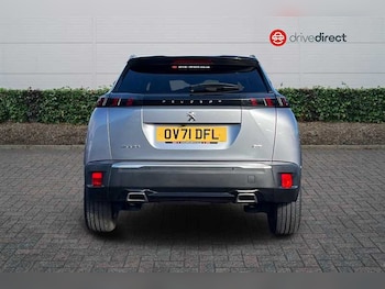 Used Peugeot 2008 2021 for sale - 76516639: Photo