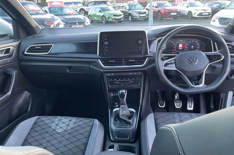 Used Volkswagen T-Roc 2023 for sale - 77082775: Photo 13