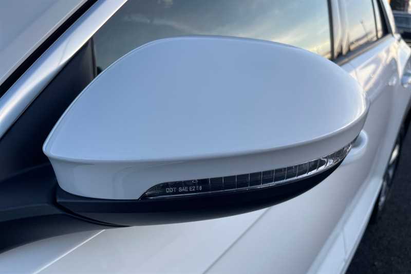 Used Volkswagen T-Roc 2023 for sale - 77082775: Photo 35