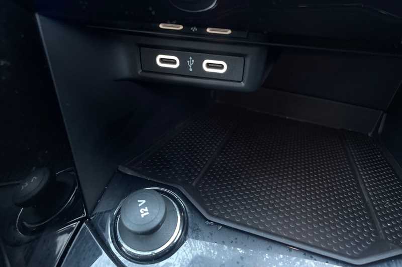 Used Volkswagen T-Roc 2023 for sale - 77082775: Photo 38