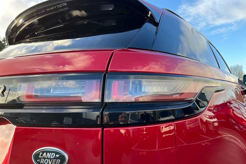 Used Land Rover Range Rover Velar 2021 for sale - 76747896: Photo 32