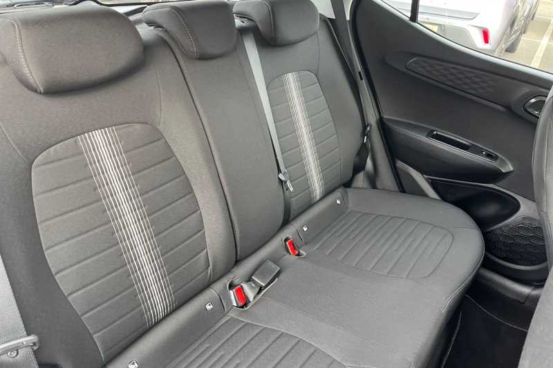 Used Hyundai i10 for sale - 78130865: Photo 24