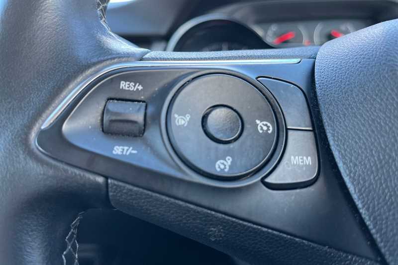 Used Vauxhall Crossland X 2019 for sale - 78142555: Photo 21