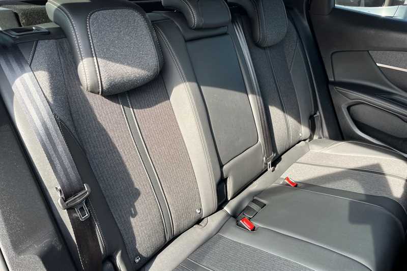 Used Peugeot 3008 2020 for sale - 78217079: Photo 24