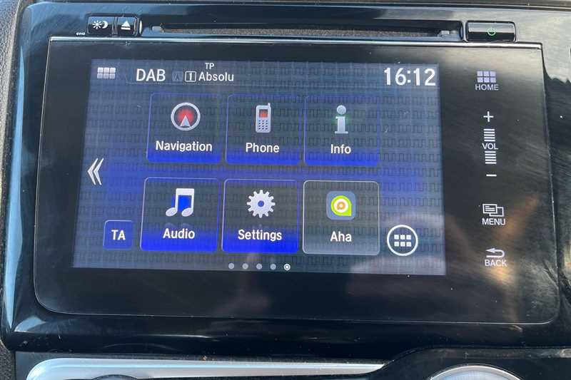 Used Honda Jazz 2018 for sale - 76530133: Photo 19