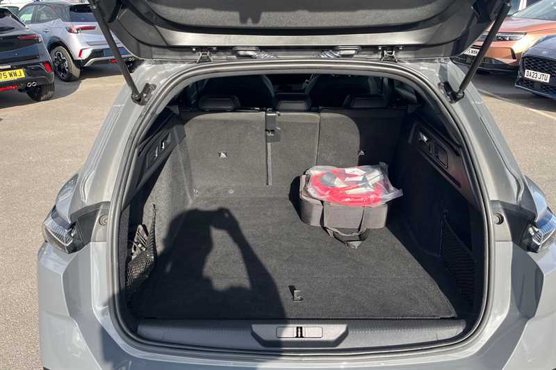 Used Peugeot 308 2024 for sale - 77486640: Photo 25