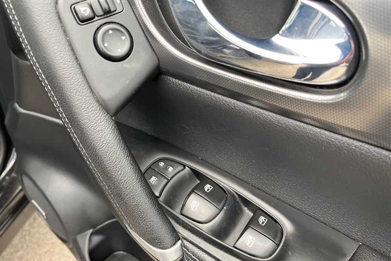 Used Nissan Qashqai 2018 for sale - 77711899: Photo 16