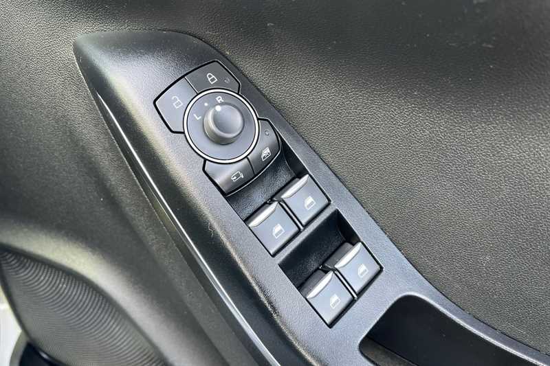 Used Ford Puma 2023 for sale - 78189075: Photo 16