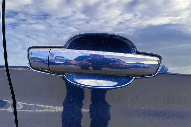 Vehicle 33