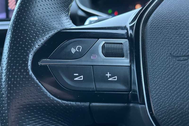 Used Peugeot 2008 2023 for sale - 77699734: Photo 21