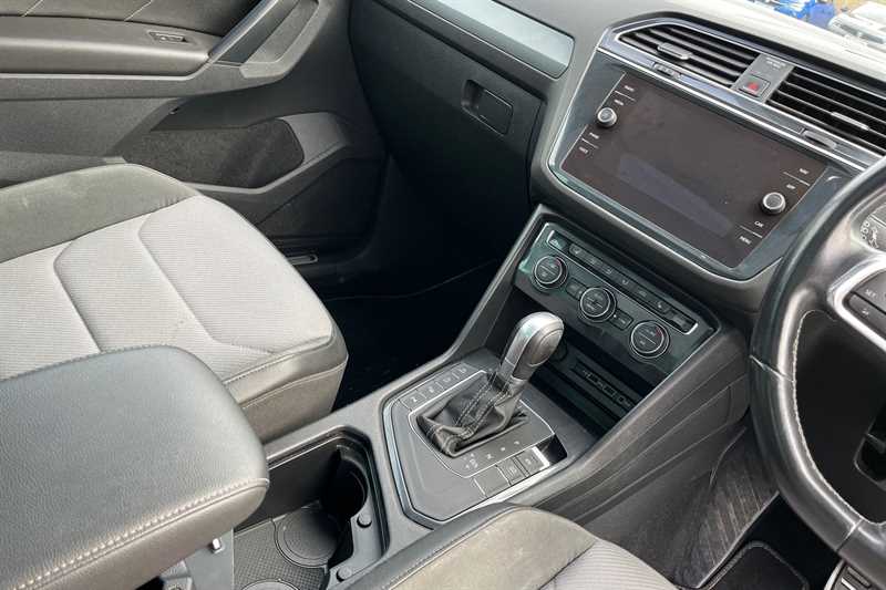 Used Volkswagen Tiguan 2018 for sale - 77700557: Photo 14