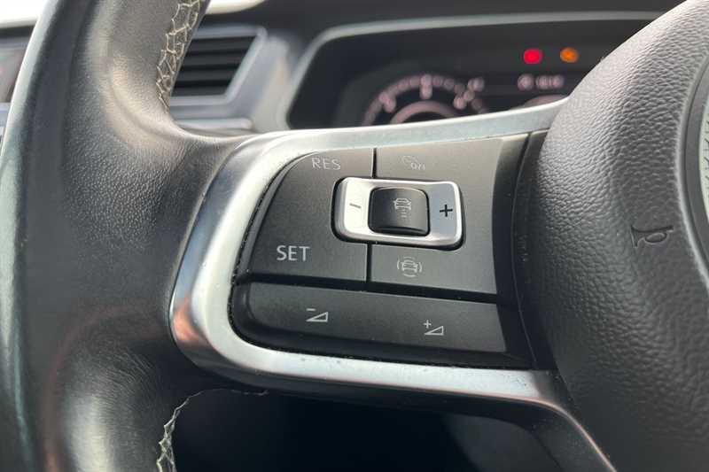 Used Volkswagen Tiguan 2018 for sale - 77700557: Photo 21