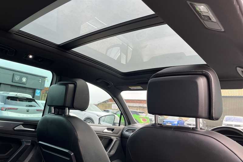 Used Volkswagen Tiguan 2018 for sale - 77700557: Photo 39