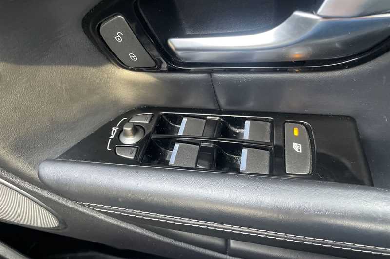 Used Land Rover Range Rover Evoque 2016 for sale - 76938418: Photo 16