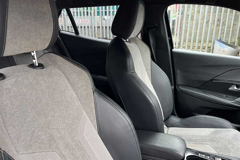 Used Peugeot 2008 2021 for sale - 77310292: Photo 36