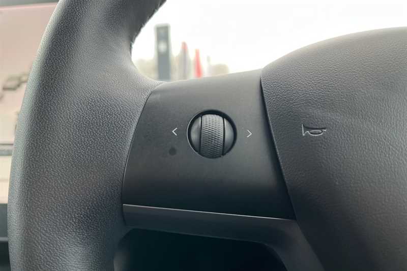 Used Tesla Model 3 2020 for sale - 77322197: Photo 21