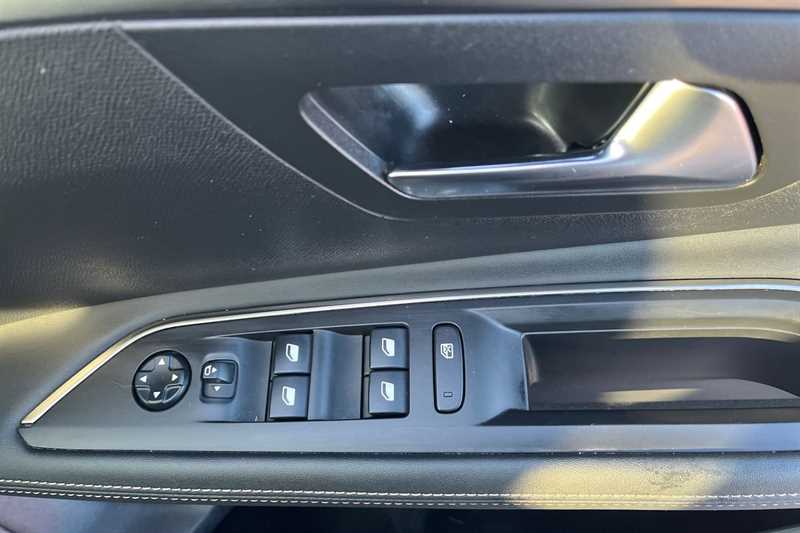 Used Peugeot 3008 2019 for sale - 76747266: Photo 16