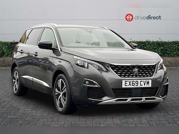Peugeot 5008 feature image