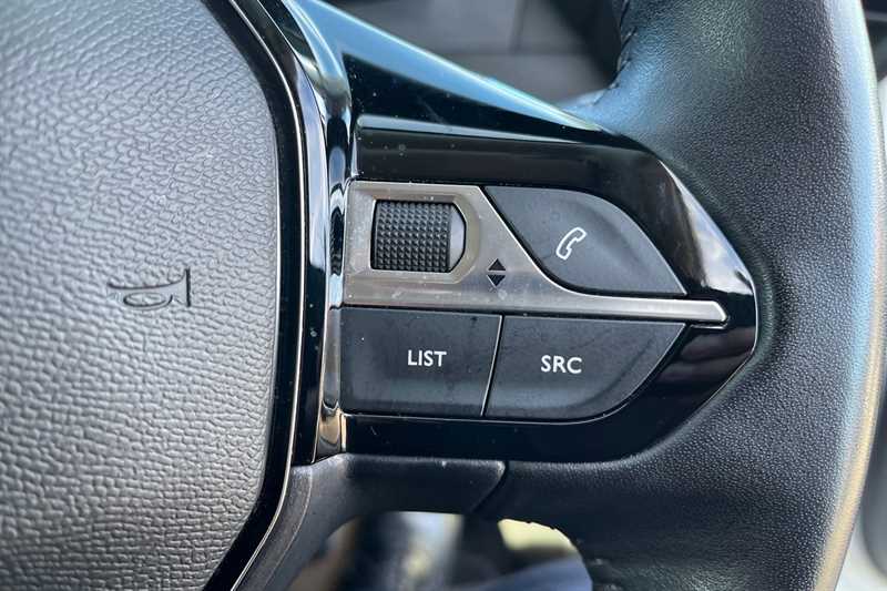 Used Peugeot 2008 2022 for sale - 75994079: Photo 22