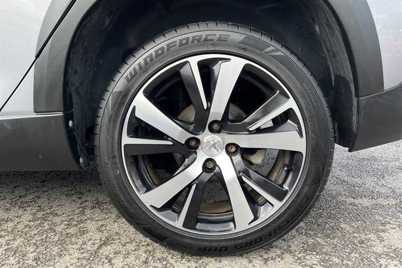 Used Peugeot 2008 2019 for sale - 76504290: Photo 11