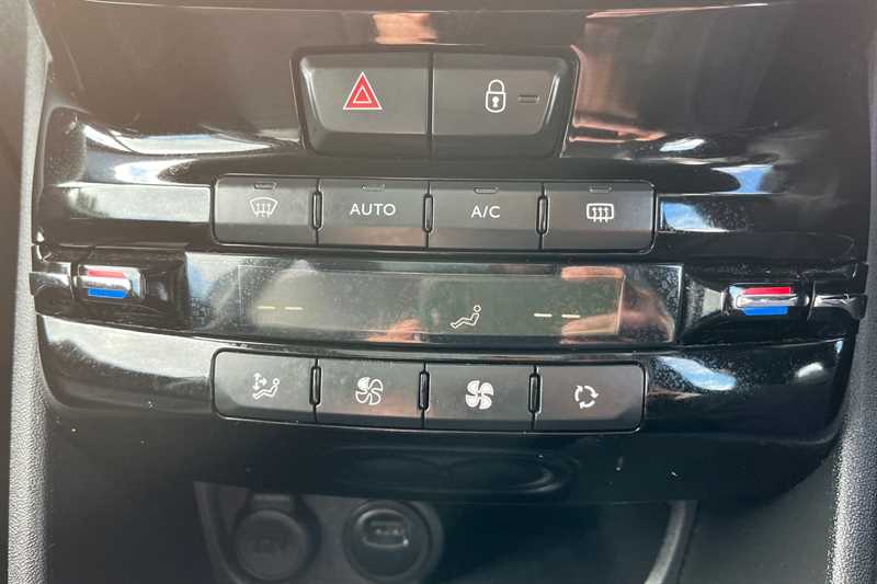 Used Peugeot 2008 2019 for sale - 76504290: Photo 15