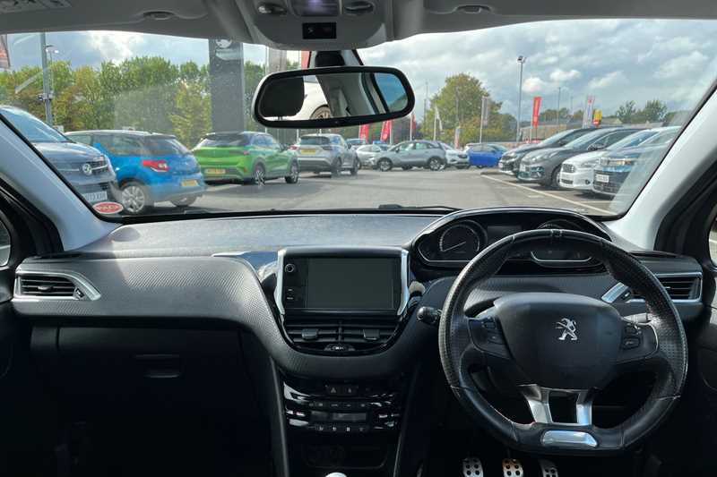 Used Peugeot 2008 2019 for sale - 76945023: Photo 13