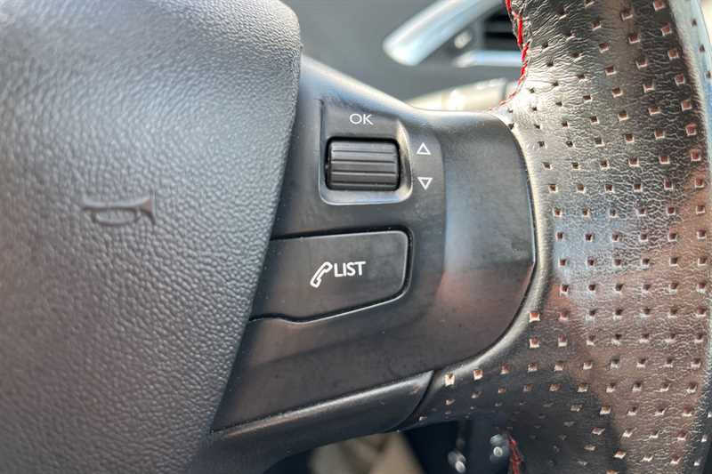 Used Peugeot 2008 2019 for sale - 76945023: Photo 22