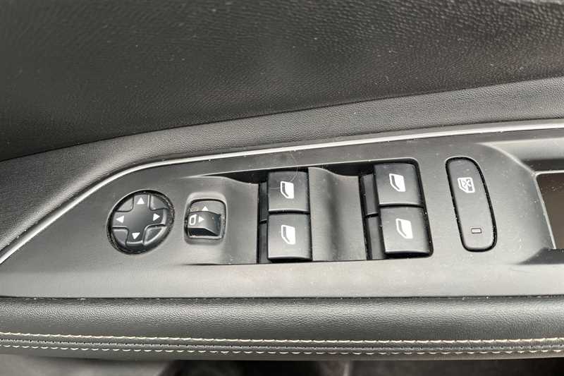 Used Peugeot 5008 2019 for sale - 77295675: Photo 16