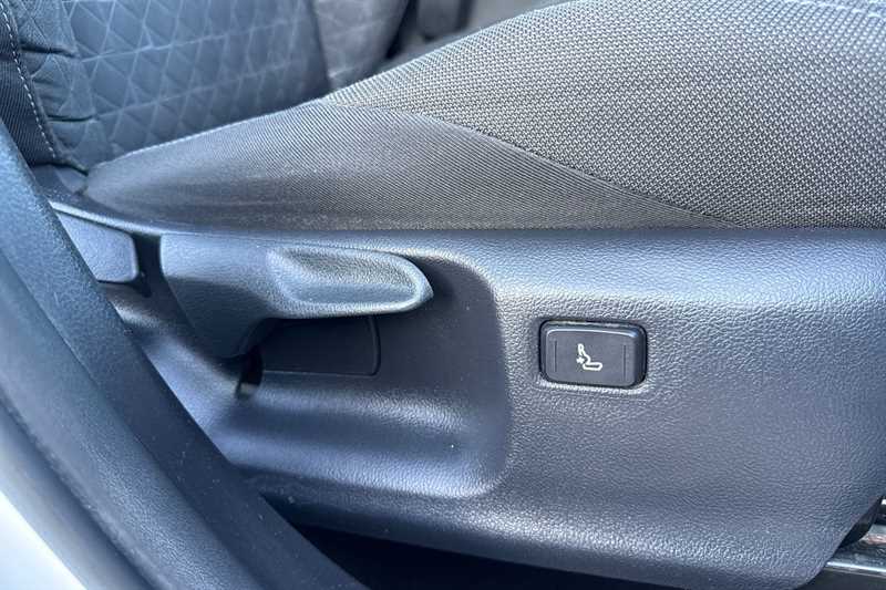 Used Toyota C-HR 2020 for sale - 77485730: Photo 26