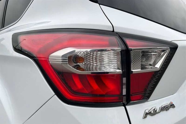 Used Ford Kuga 2018 for sale - 76242652: Photo 31
