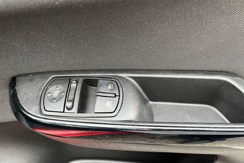 Used Vauxhall Corsa 2018 for sale - 77728467: Photo 16