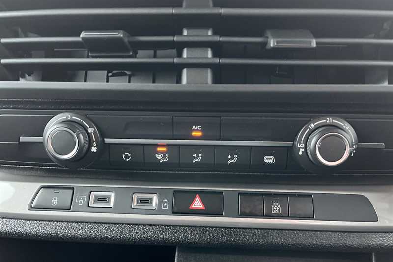 Used Vauxhall Vivaro 2026 for sale - 77930062: Photo 15