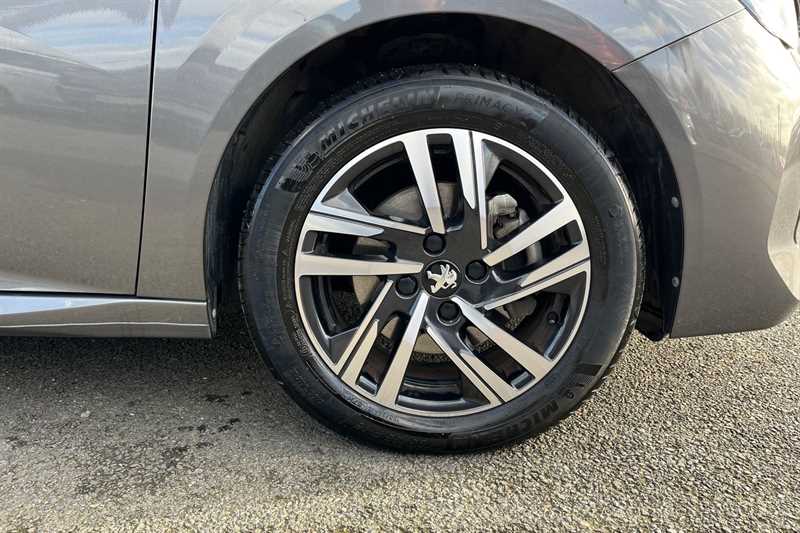 Used Peugeot 208 2023 for sale - 77828969: Photo 9