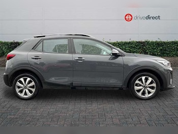 Used Kia Stonic 2023 for sale - 77863991: Photo