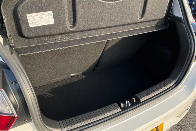 Used Hyundai i10 for sale - 77863937: Photo 37