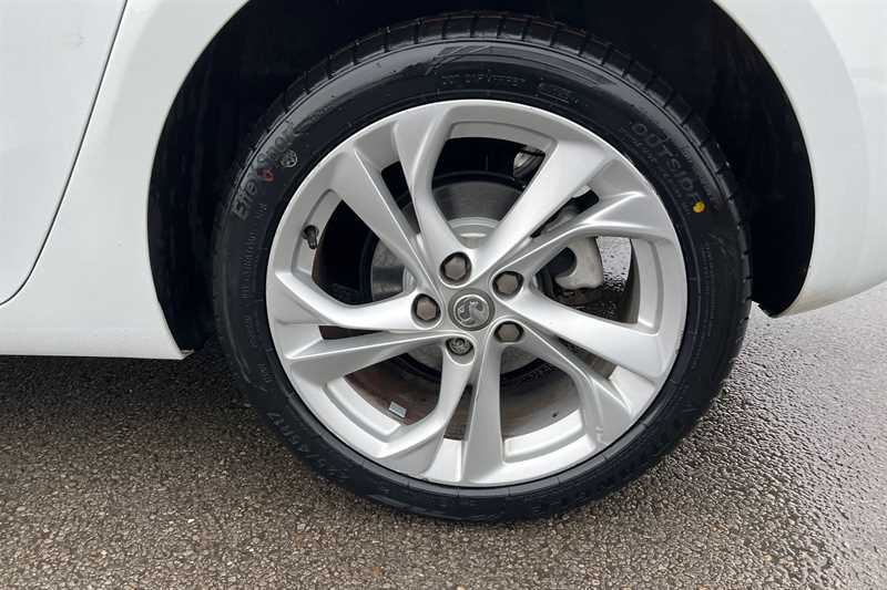 Used Vauxhall Astra 2017 for sale - 77335012: Photo 12