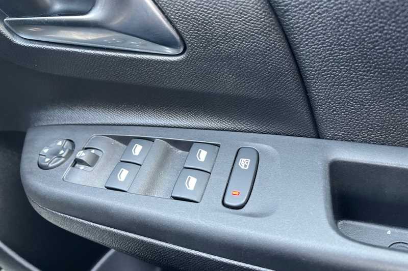 Used Vauxhall Corsa 2024 for sale - 78138770: Photo 16