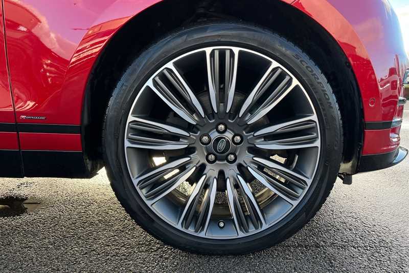 Used Land Rover Range Rover Velar 2021 for sale - 76733365: Photo 12